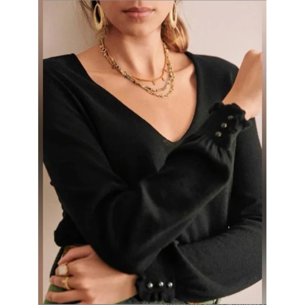 SÉZANE Alice Sweater Womens Sz XS Merino Wool Jumper Black Button Cuff V-neck